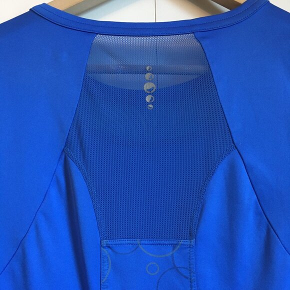 Avia Sleek Blue Bubble Print + Mesh Workout Tee - Picture 5 of 16